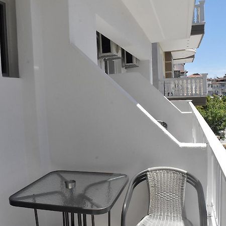Paralía Giorgos-Fenia Apartments מראה חיצוני תמונה